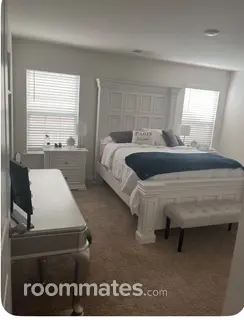 Room for rent in Columbia, SC $900, house