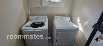 Room for rent in Columbia, SC $850, house