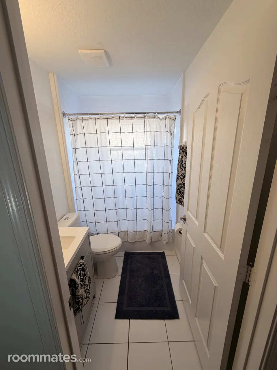 Profile photo 7 of 11