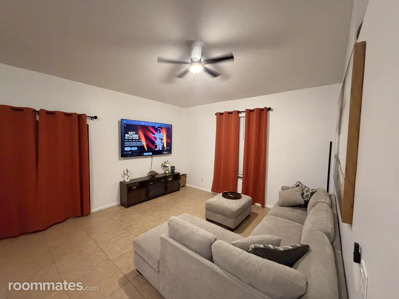 Profile photo 4 of 11