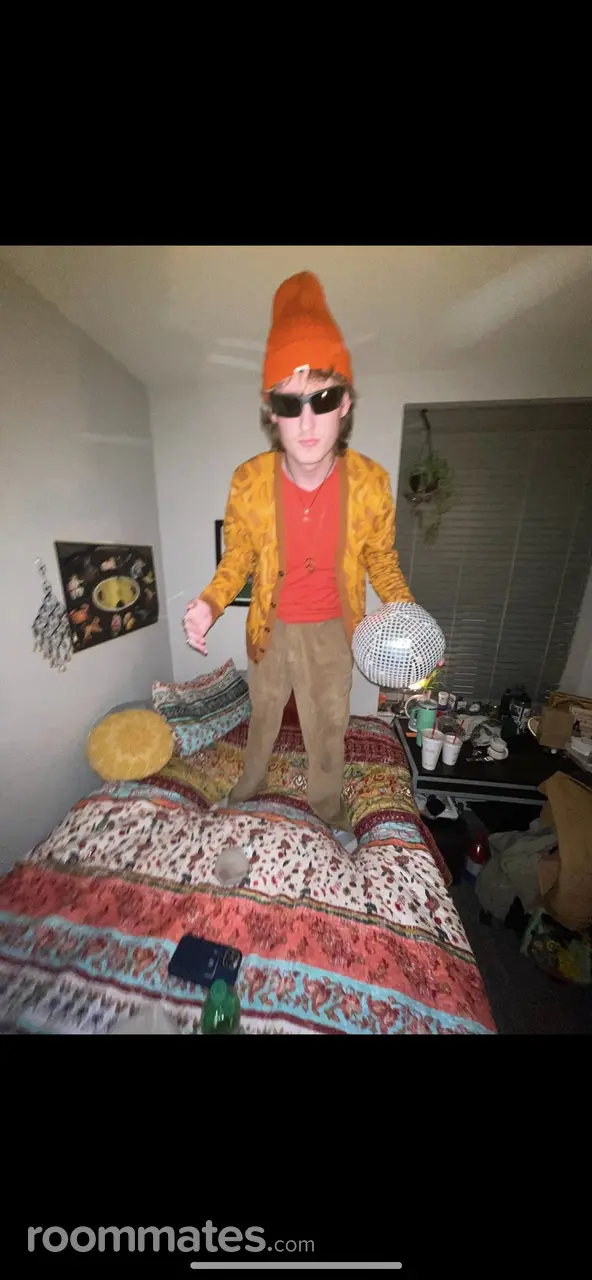 Profile photo 2 of 6