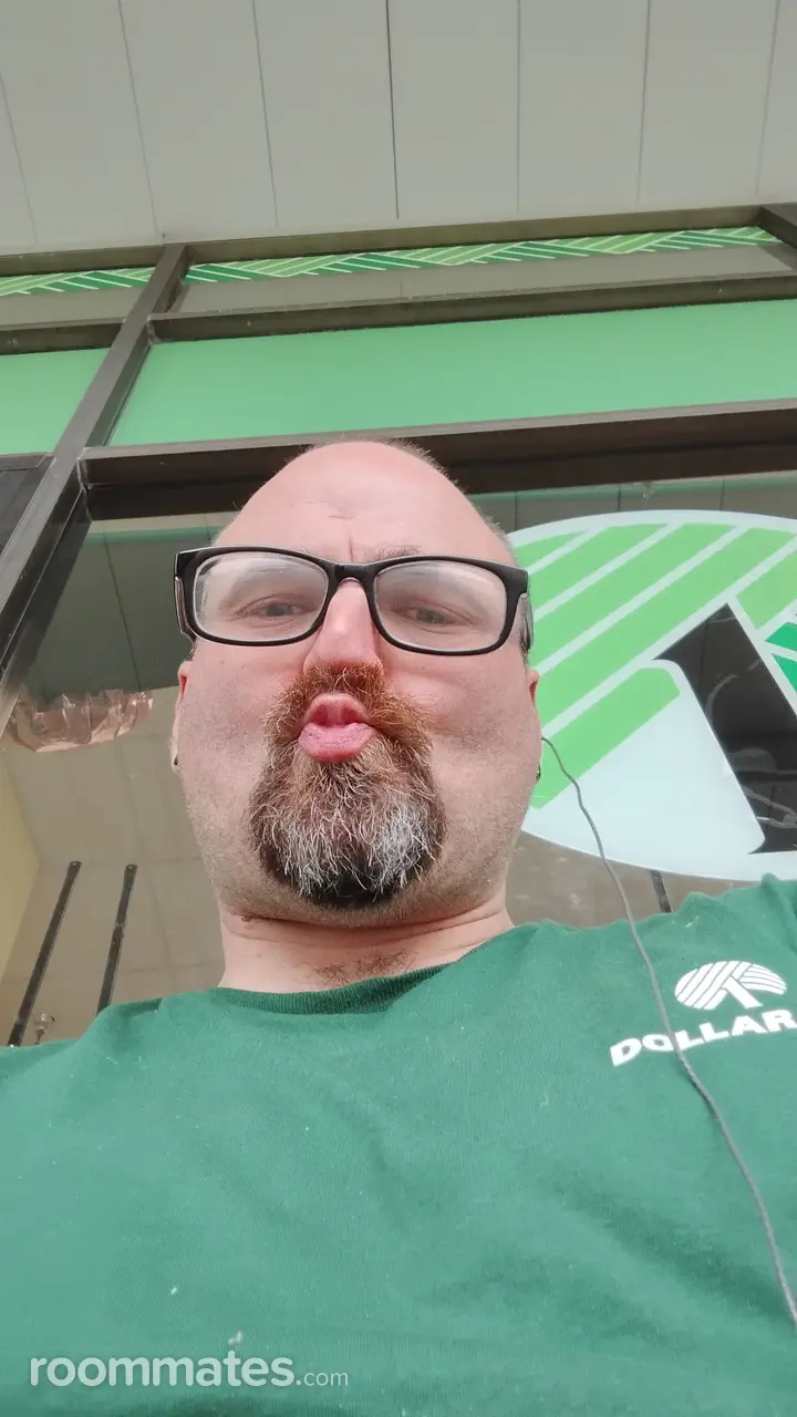 Profile photo 10 of 11