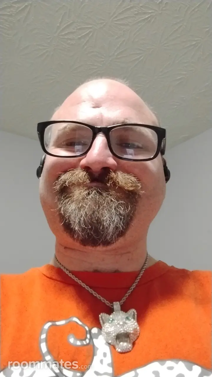 Profile photo 6 of 11