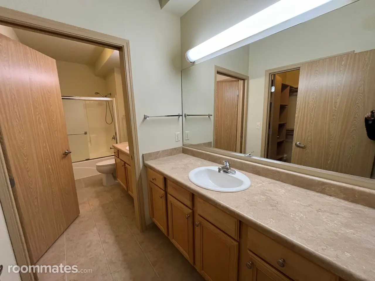 Profile photo 4 of 6