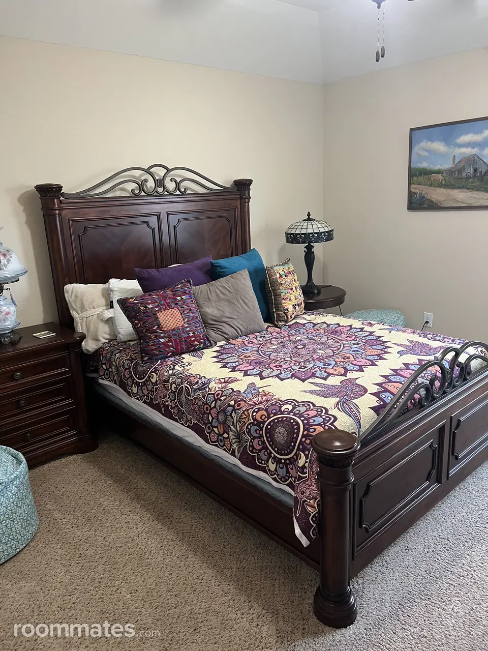 Profile photo 1 of 2