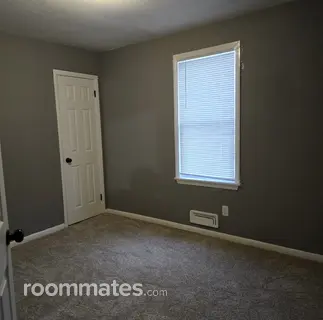 Room for rent in Minneapolis, MN $850, house