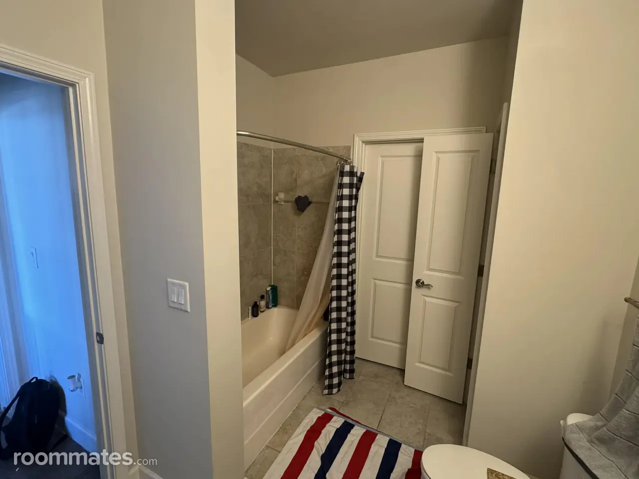 Profile photo 6 of 7