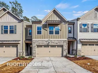 Room for rent in Apex, NC $750, house