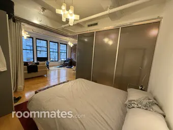 Room for rent in New York, NY $34500, condo