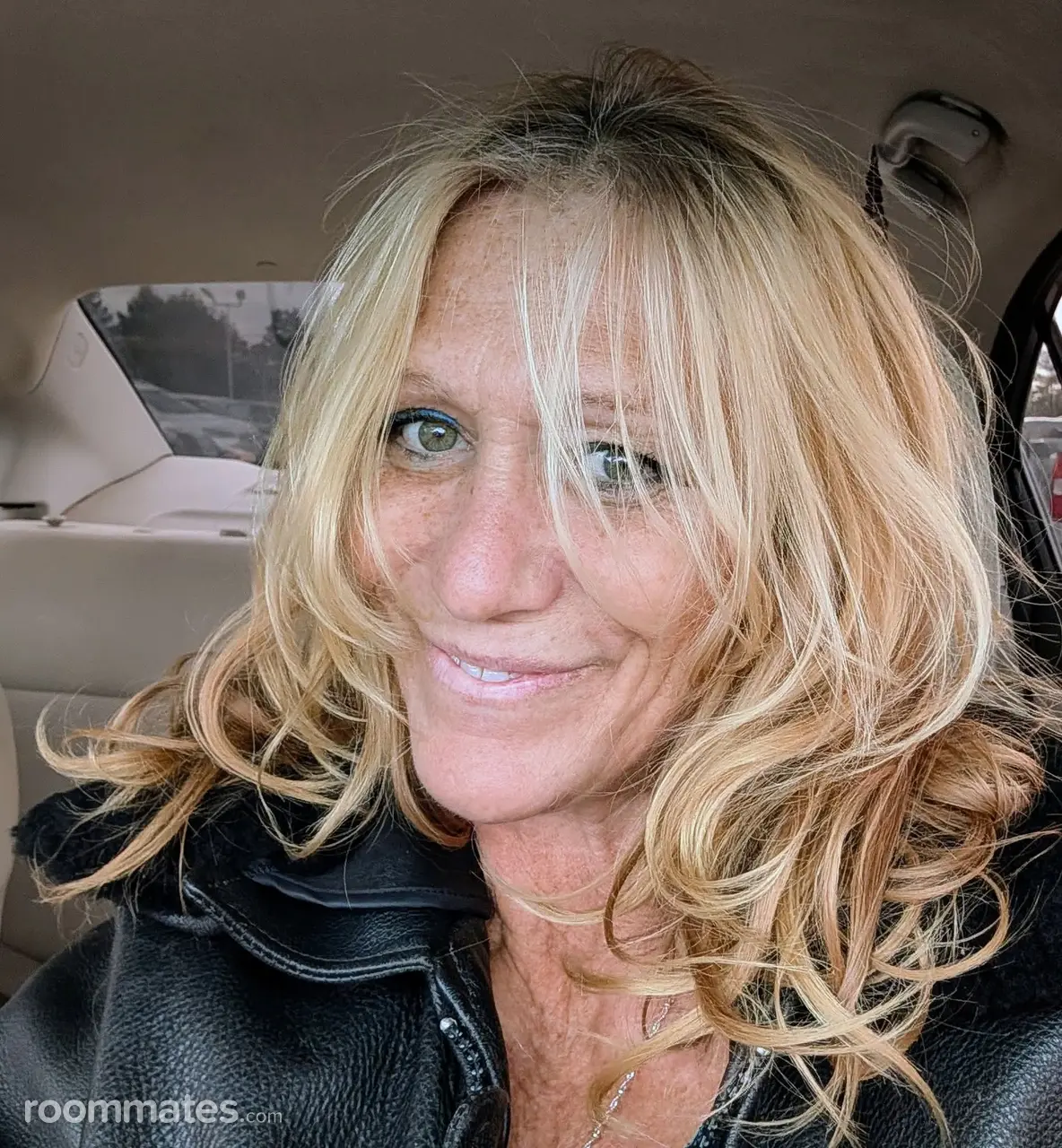 Profile photo 1 of 1