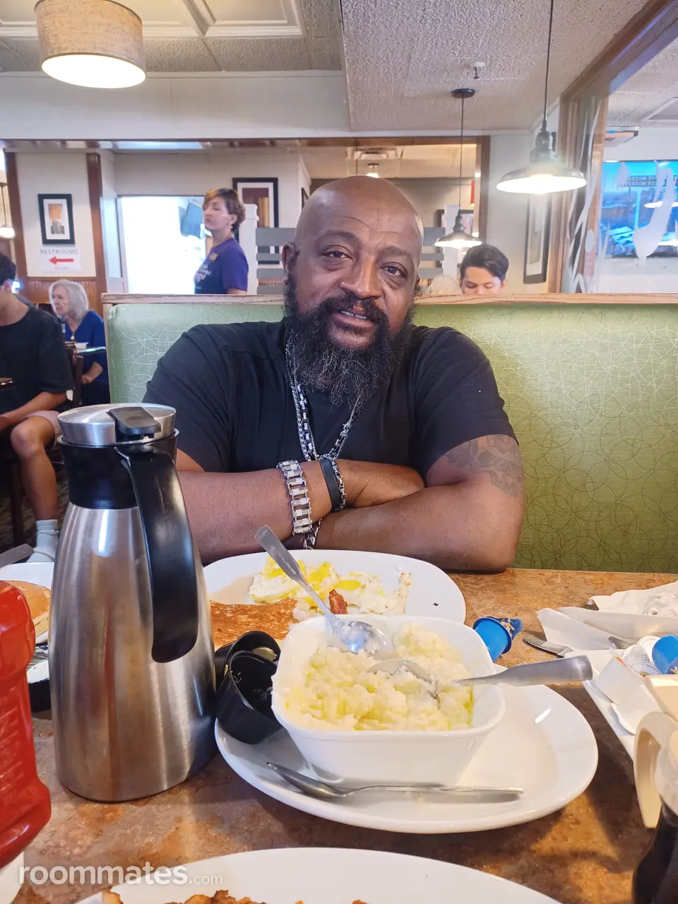 Profile photo 1 of 1