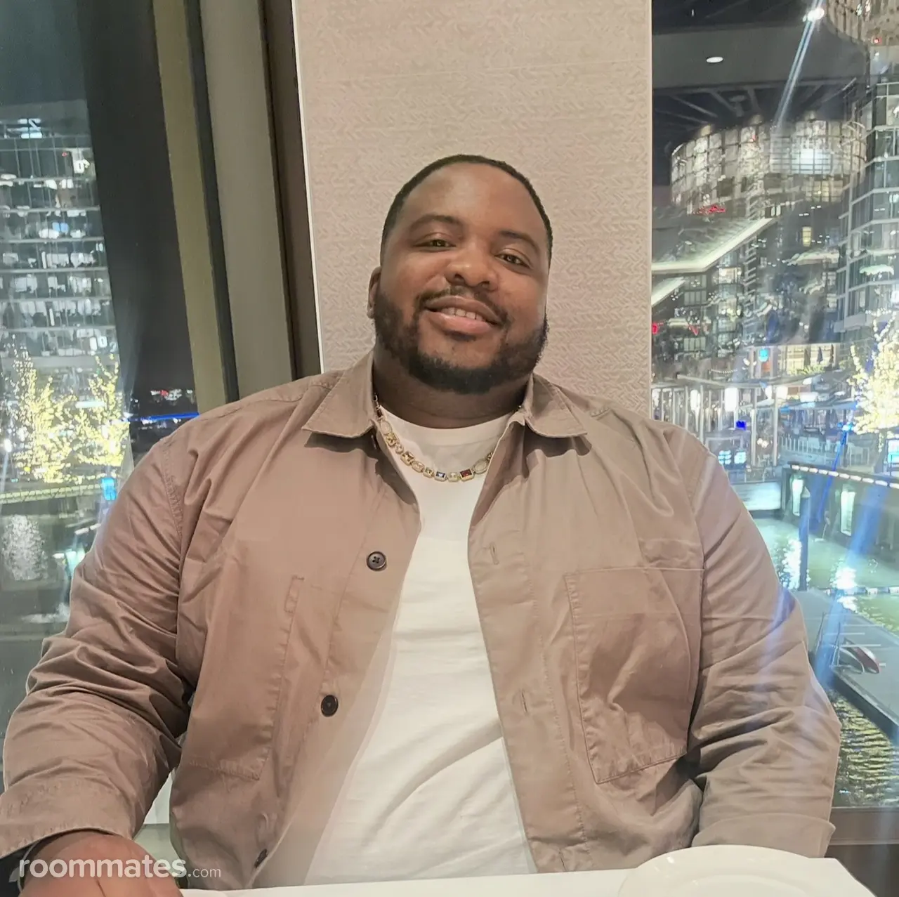 Profile photo 4 of 7