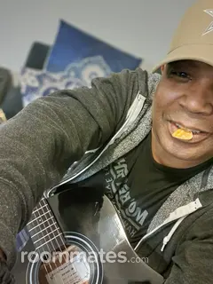 Roommate looking Frisco, TX, $1100