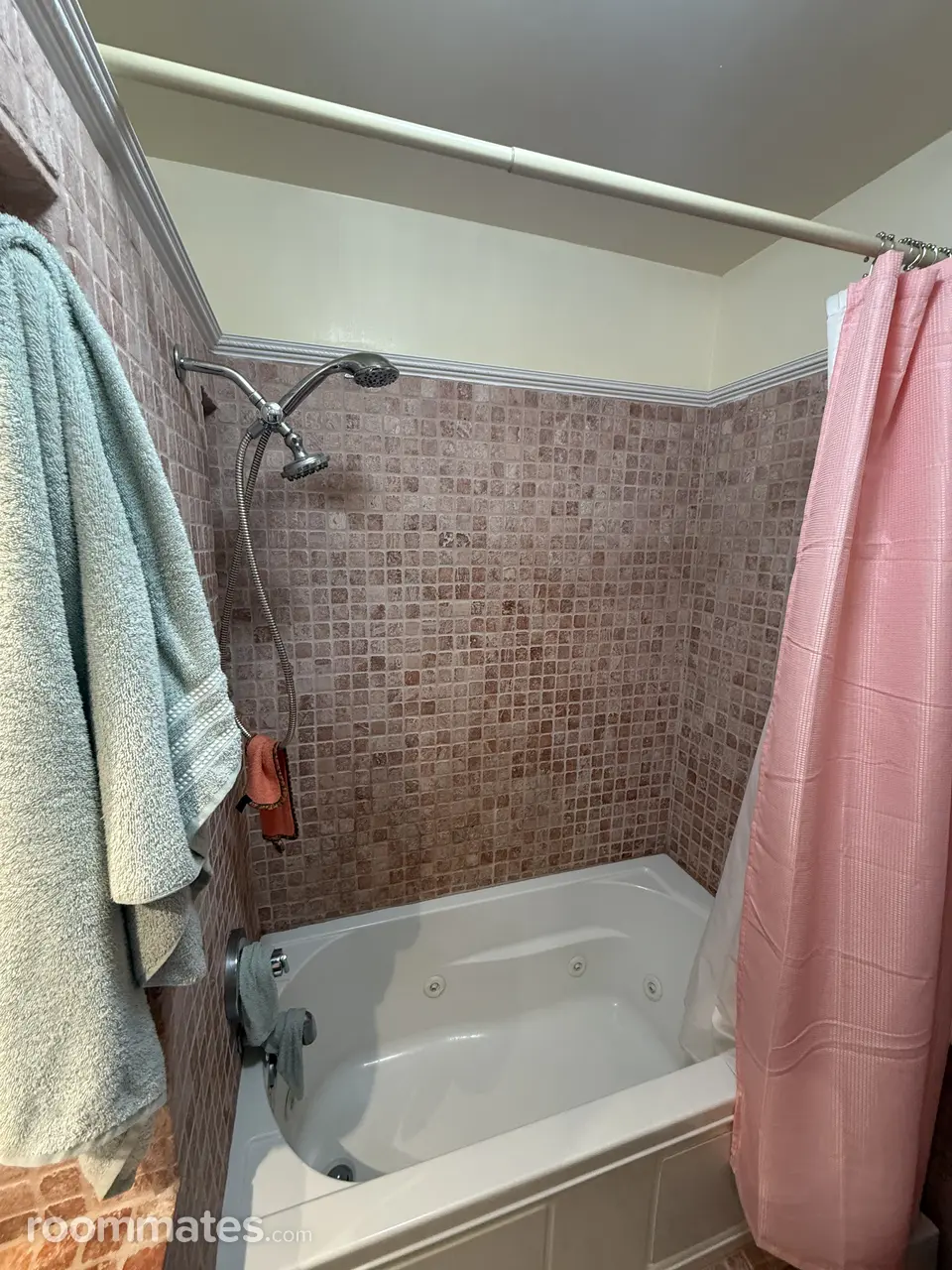 Profile photo 6 of 10