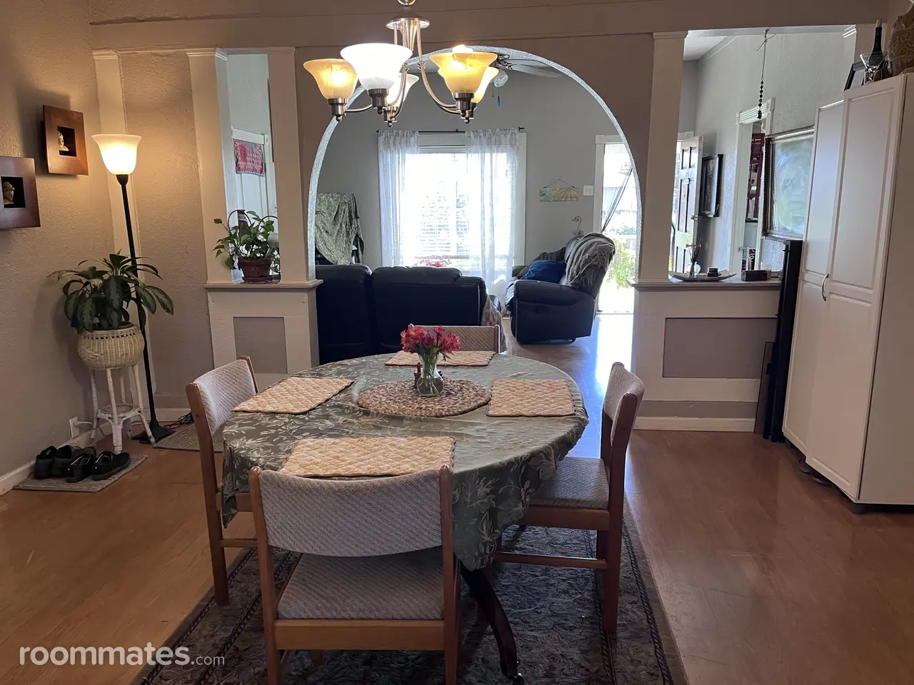 Profile photo 1 of 11