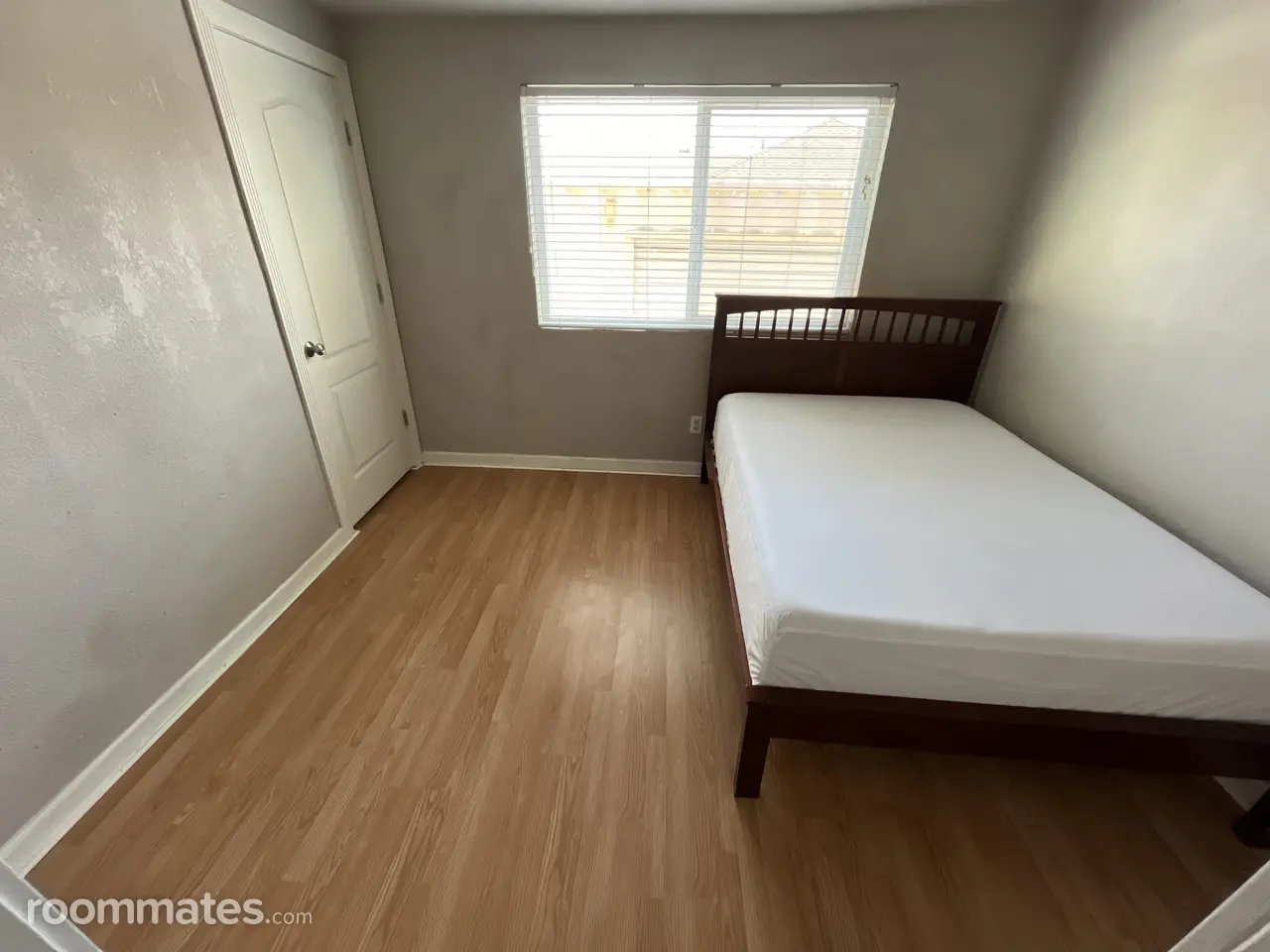 Profile photo 5 of 11