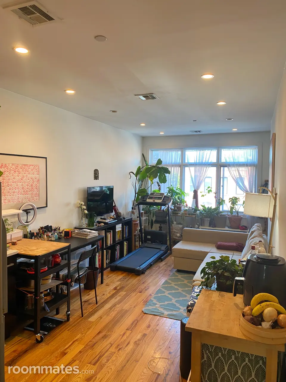 Profile photo 8 of 10