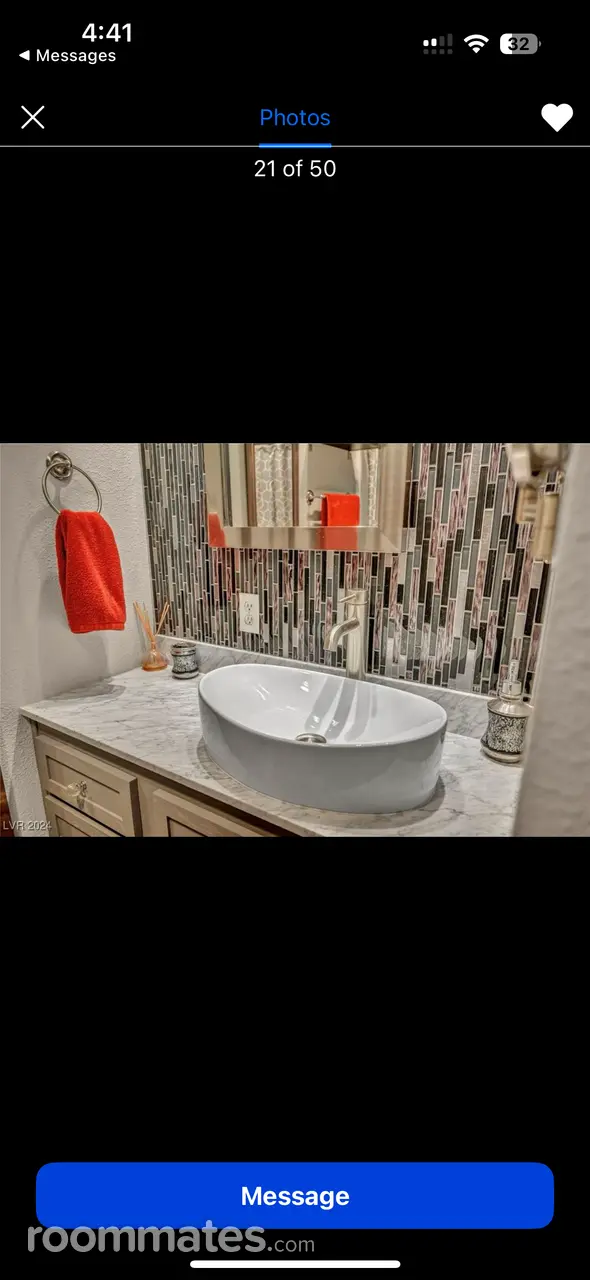 Profile photo 9 of 16