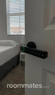 Room for rent in Kissimmee, FL $800, townhouse