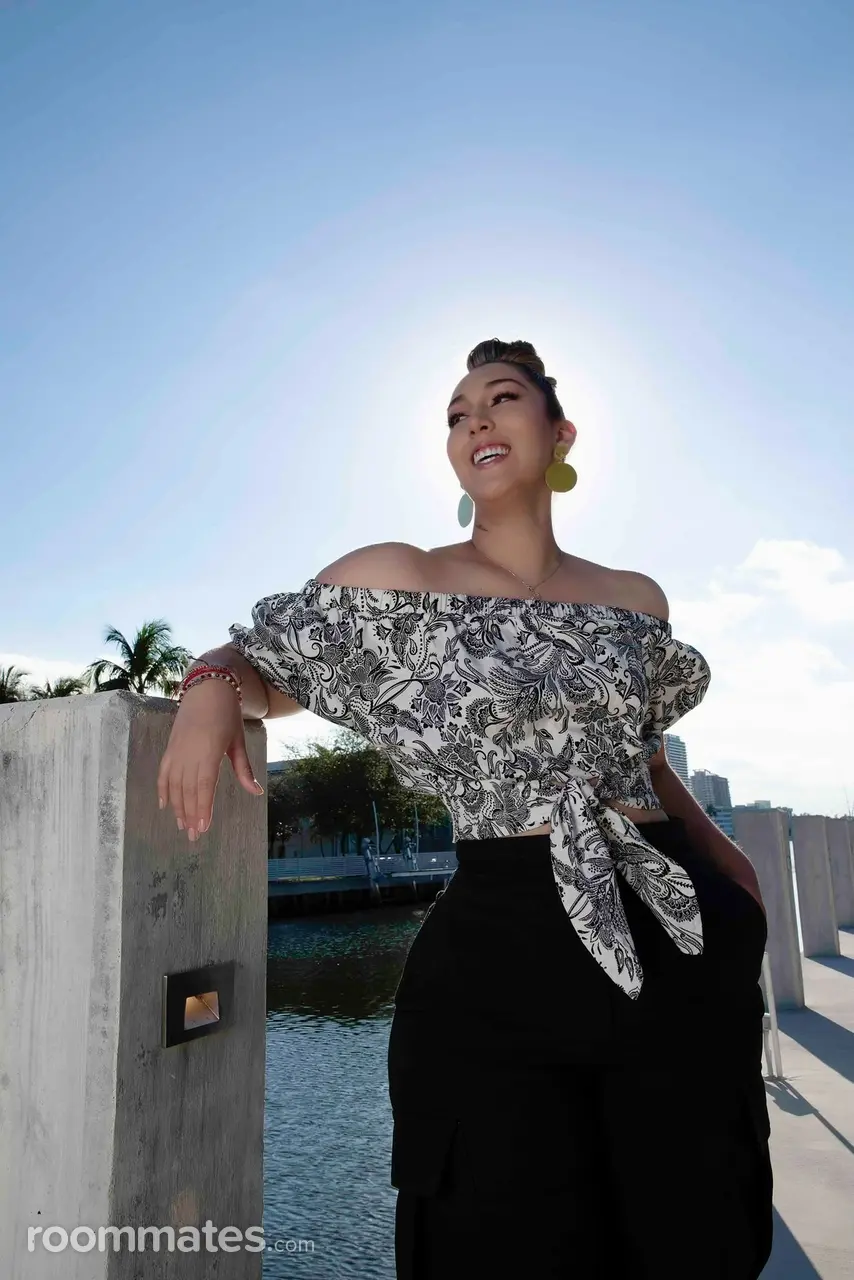 Profile photo 11 of 11