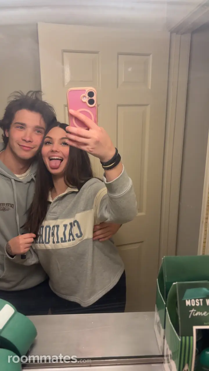 Profile photo 3 of 3