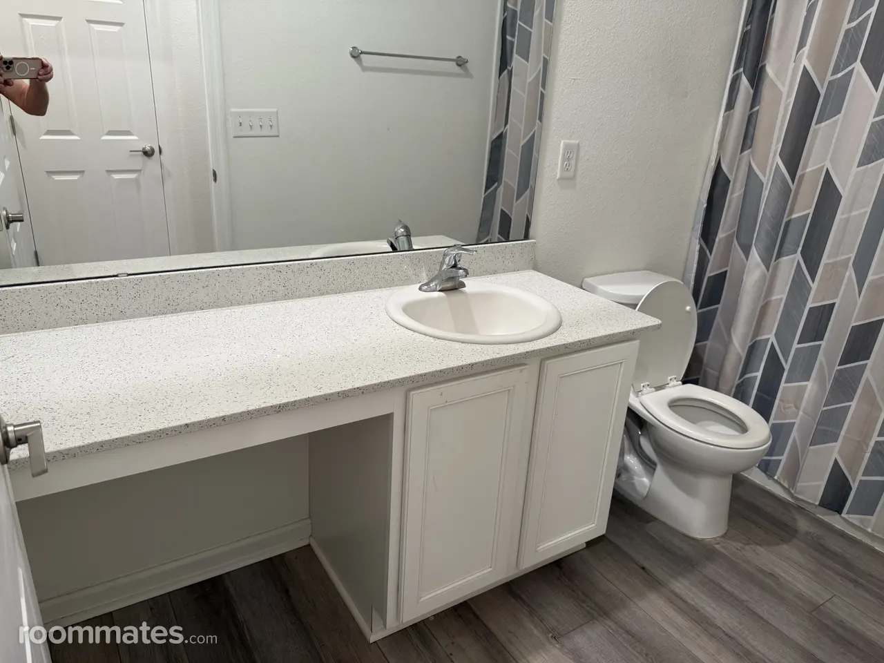 Profile photo 5 of 8