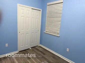 Room for rent in Jacksonville, FL $1250, house