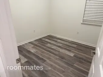 Room for rent in Jacksonville, FL $1250, house