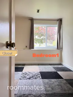 Room for rent in Edmonds, WA $850, house