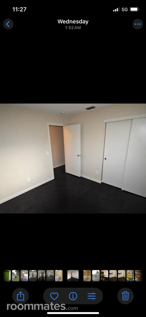 Profile photo 7 of 8