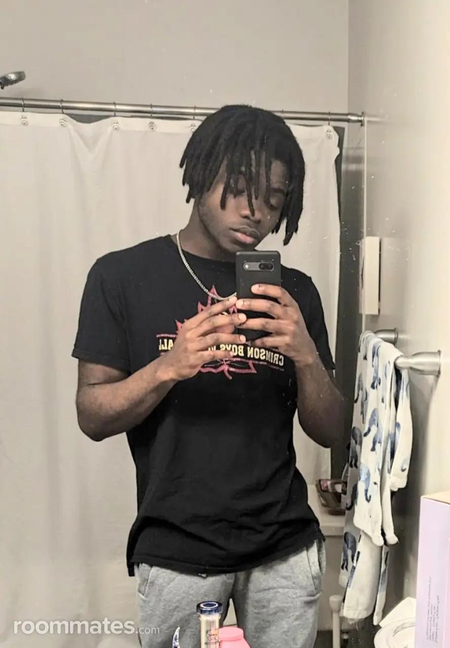 Profile photo 9 of 10