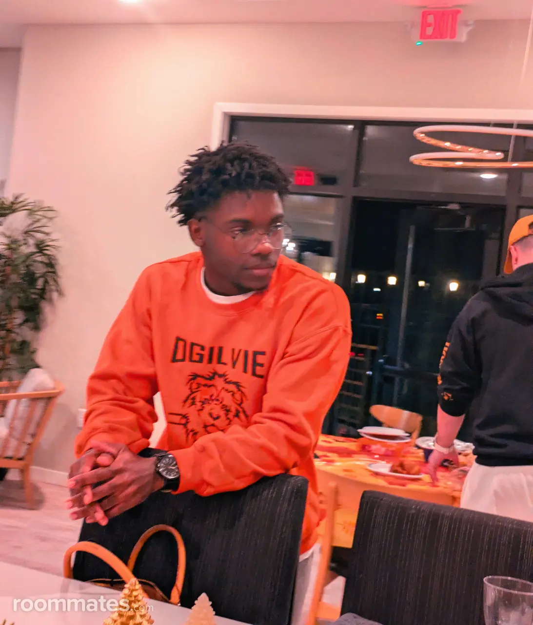 Profile photo 4 of 10