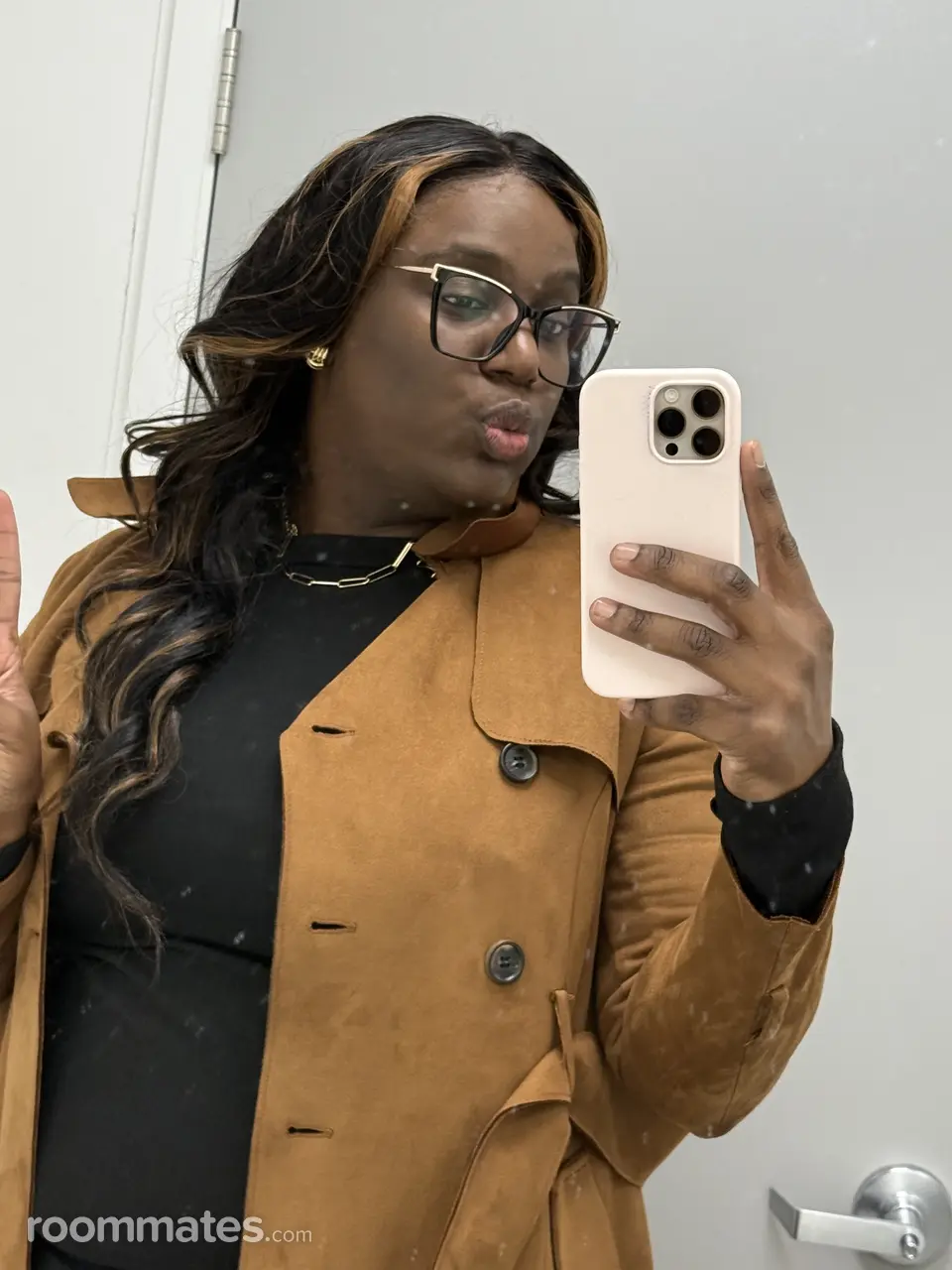 Profile photo 3 of 4