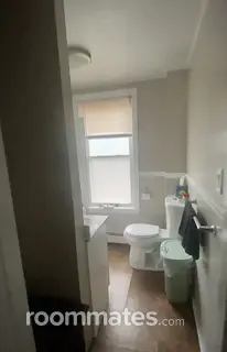 Room for rent in Greenland, NH $1000, house