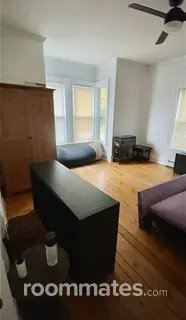 Room for rent in Greenland, NH $1000, house