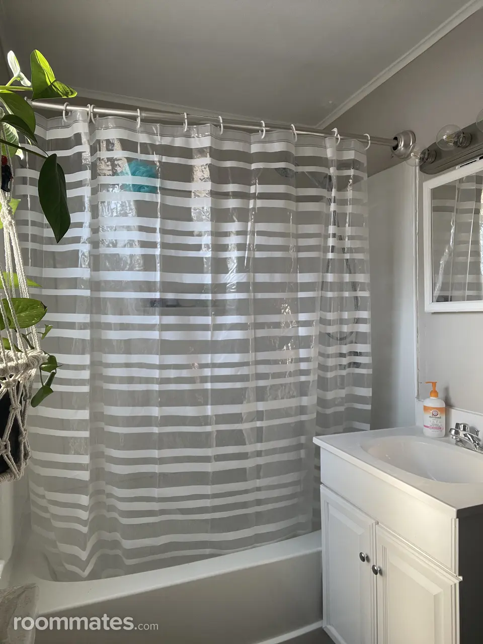 Profile photo 4 of 5