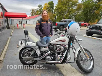 Roommate looking Jacksonville, FL, $900