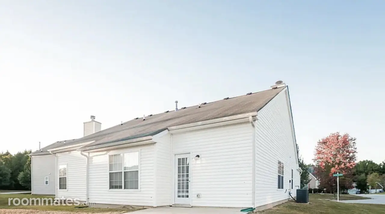 Profile photo 2 of 5