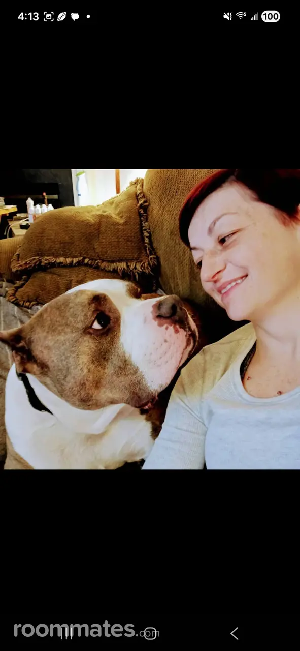 Profile photo 3 of 4