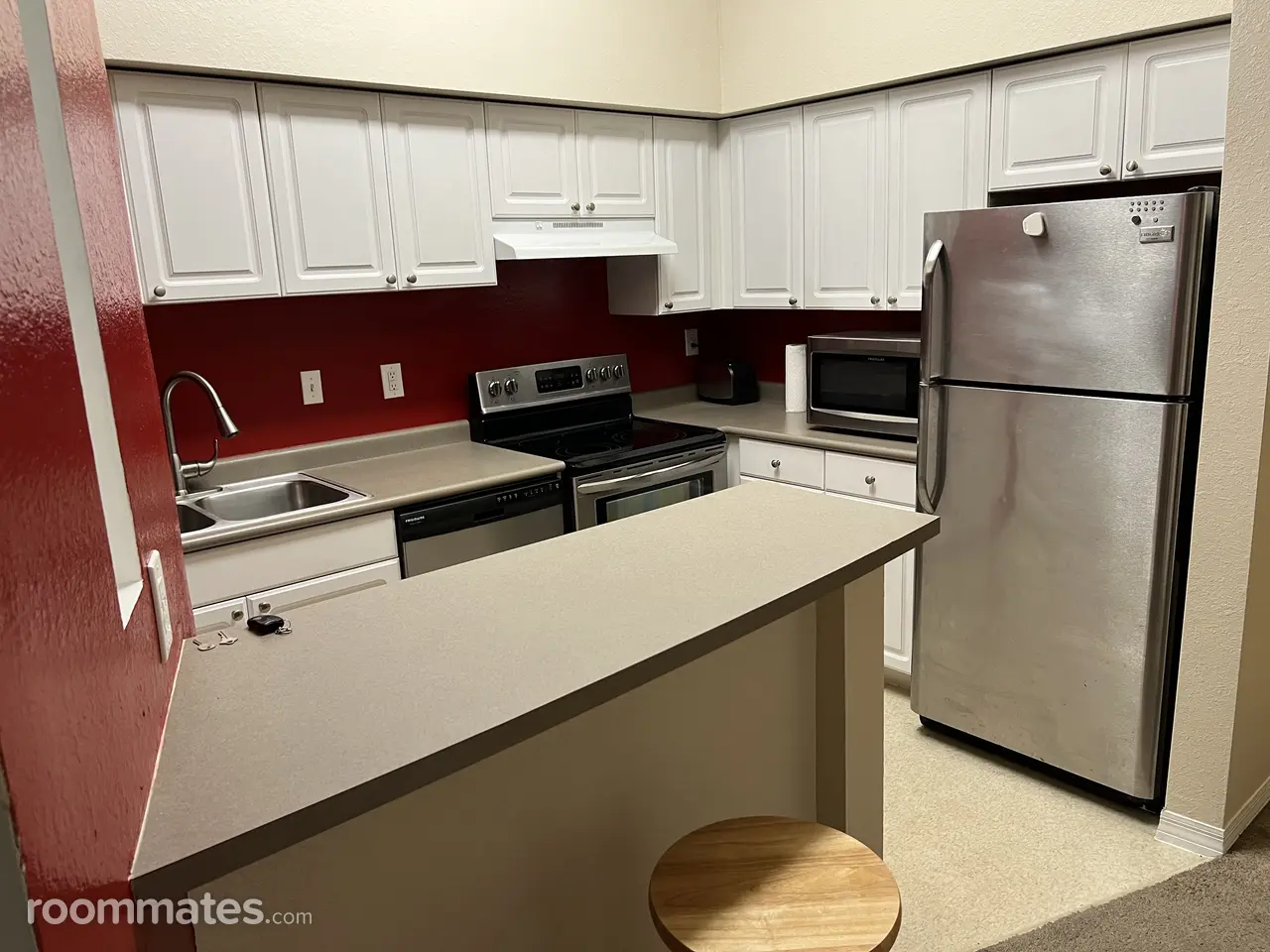 Profile photo 7 of 11