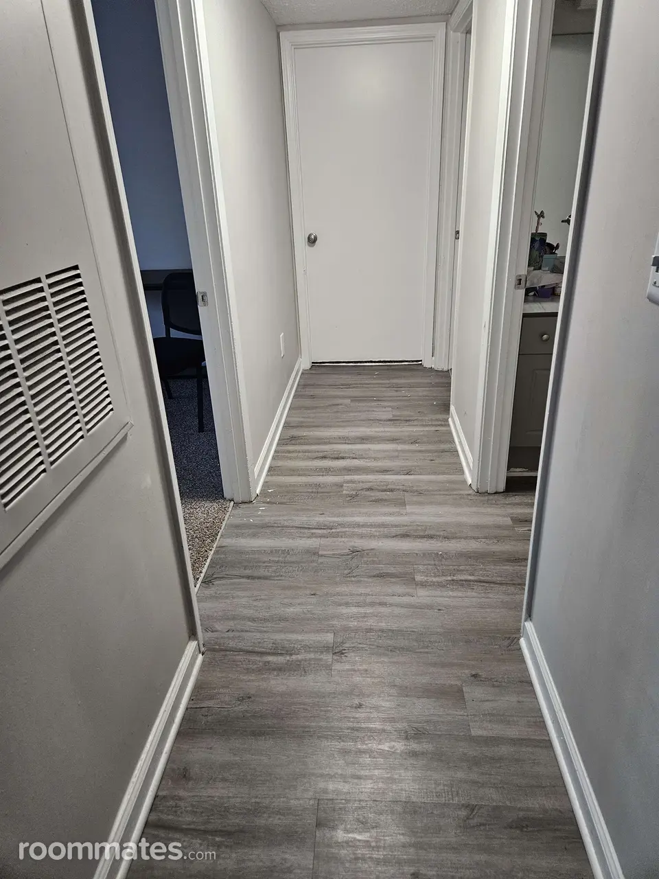 Profile photo 2 of 4