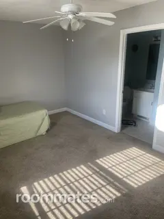 Room for rent in Jonesborough, TN $750, house