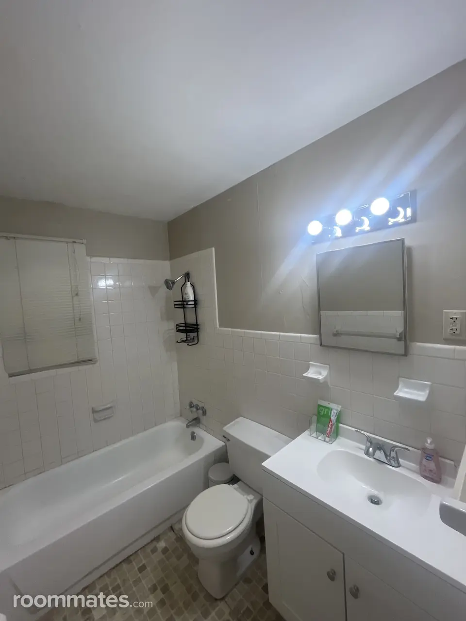 Profile photo 6 of 7