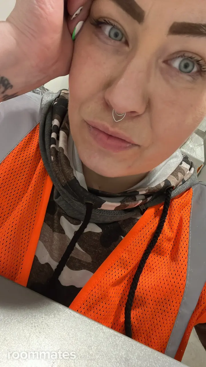 Profile photo 1 of 1