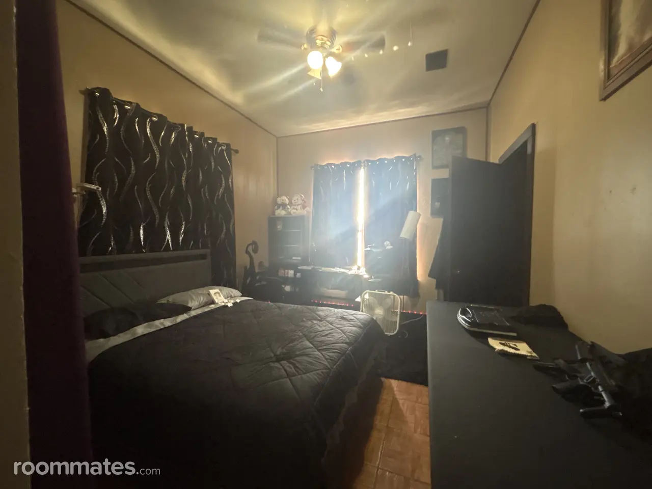 Profile photo 3 of 8