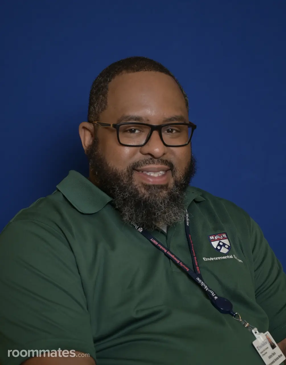 Profile photo 1 of 1