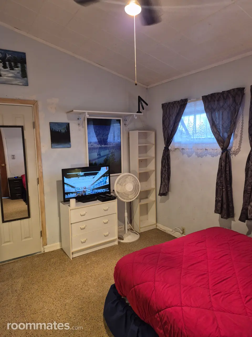 Profile photo 1 of 13