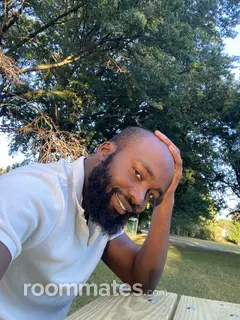 Roommate looking Cleveland, OH, $300