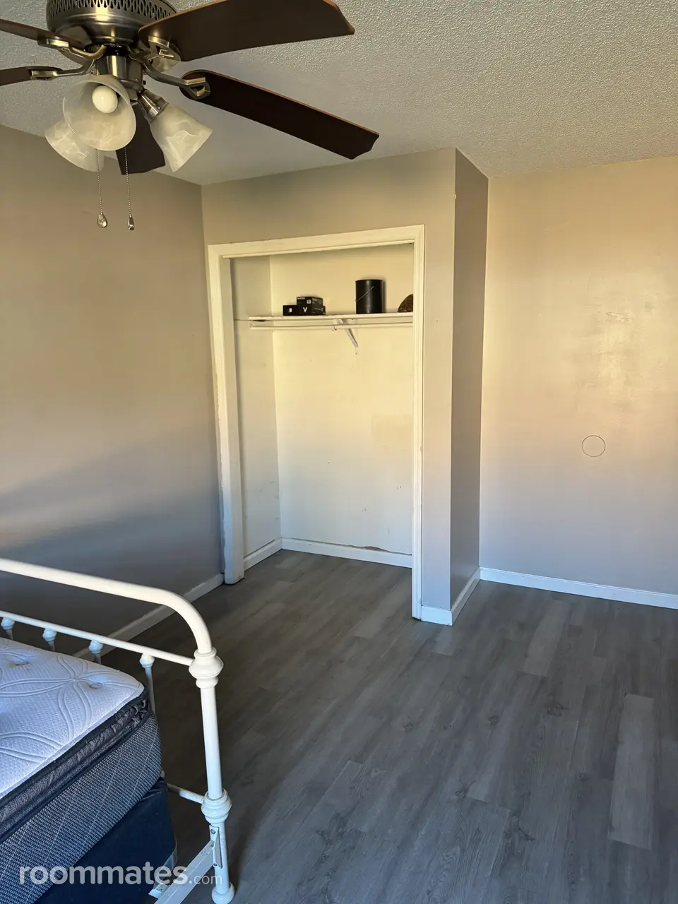 Profile photo 5 of 7