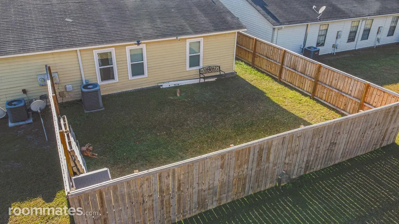 Profile photo 2 of 7